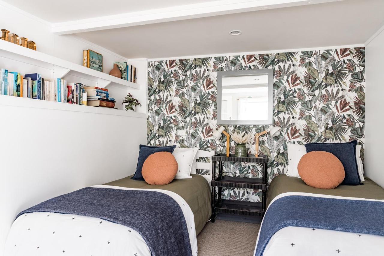 Kowhai Cottage & Studio Raglan Dış mekan fotoğraf