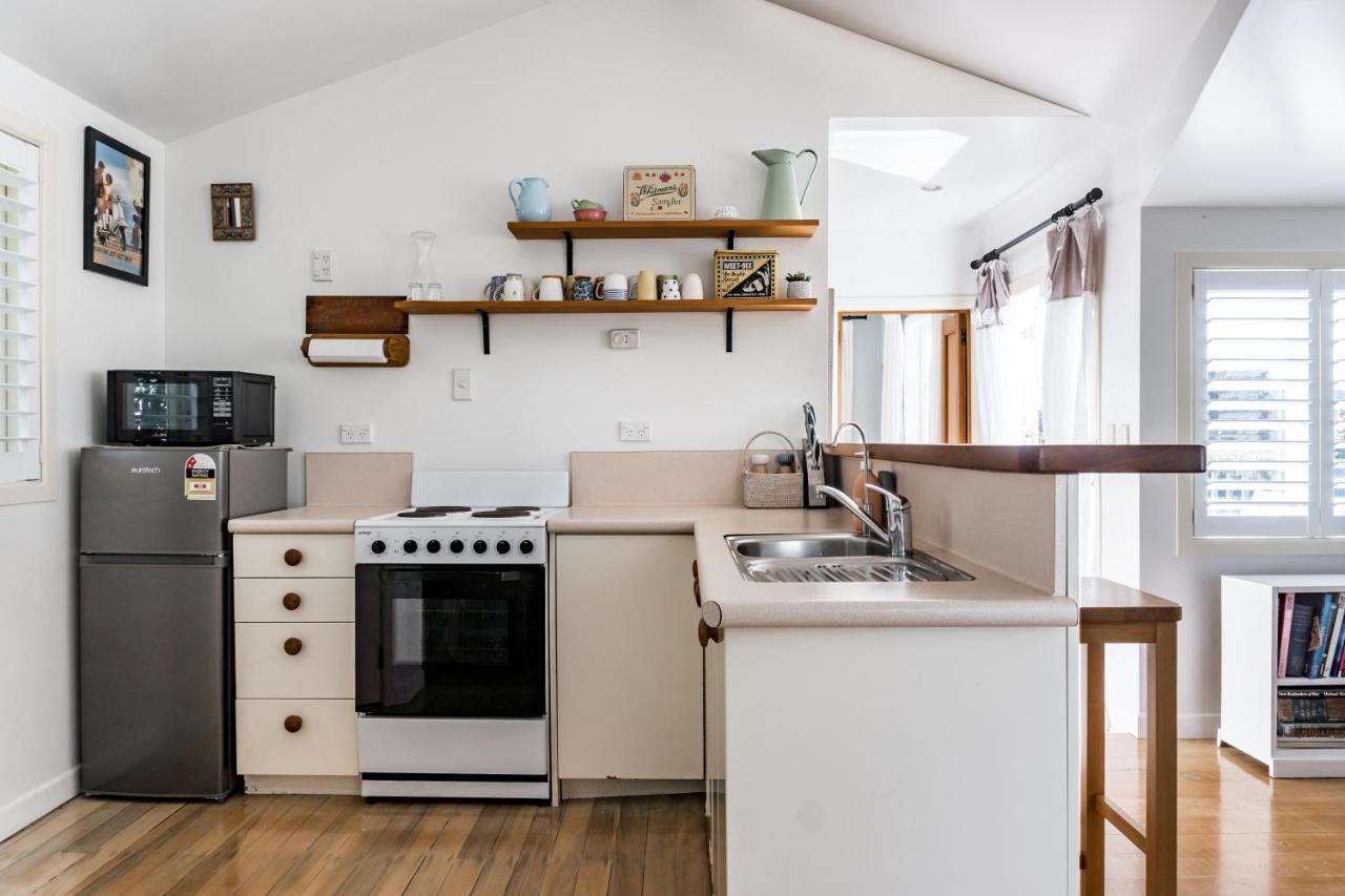 Kowhai Cottage & Studio Raglan Dış mekan fotoğraf